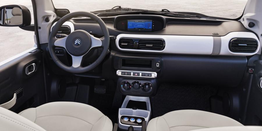 Торпедо Citroen E-Mehari 2018 года  (фото 12 из 26)